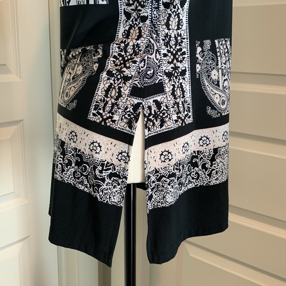 CLEO WOMEN’S V-NECK TOP w/ OFF THE SHOULDER SLEEVES - Picture 12 of 16